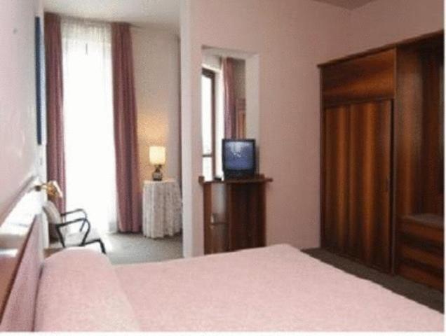 Albergo Moderno Lovere Exteriör bild